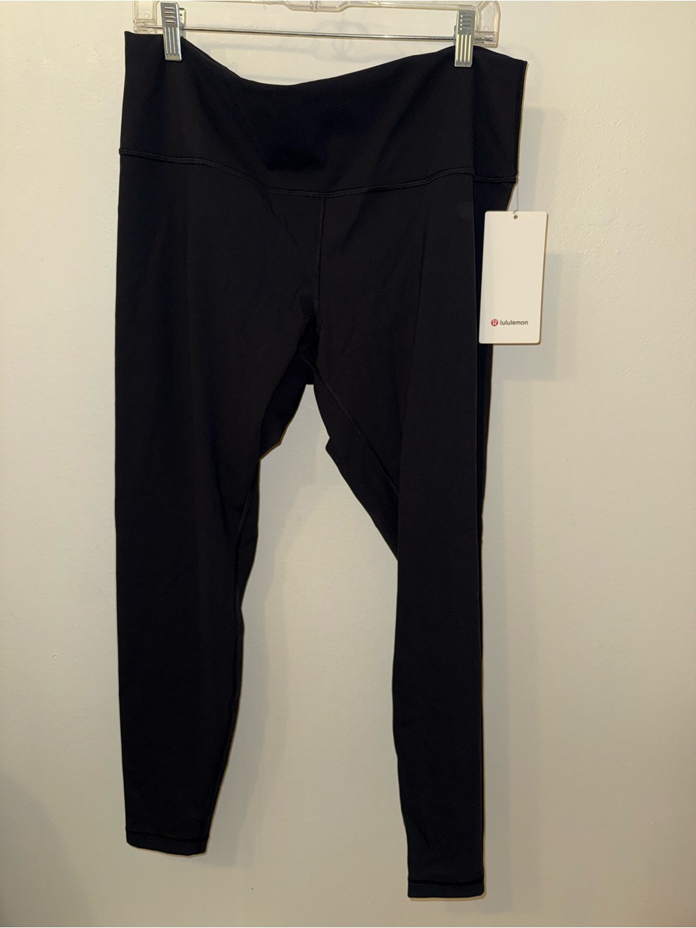 Lululemon Wunder Under Leggings - Picture 3 of 5
